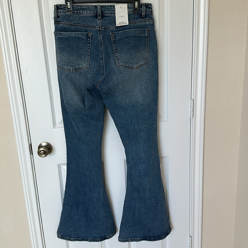 NWT Elegant High Rise Extreme Flare Dark Blue Jeans by A LOVES A Size 31 - Picture 2 of 15